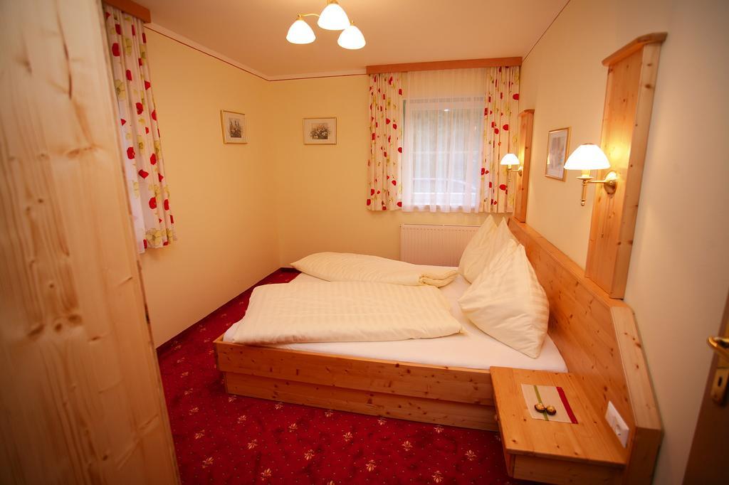 Ritas Alm Apartment Turracher Hoehe Bagian luar foto